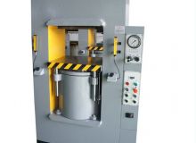  YWC35系列框式液压机
