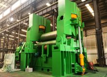 W11S-120×3200上辊万能卷板机