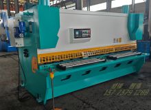 QC11Y-12×3200液压闸式剪板机