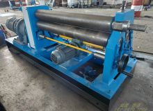 W11F-5×1300非对称式卷板机