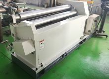 W11F-6×1500非对称式卷板机